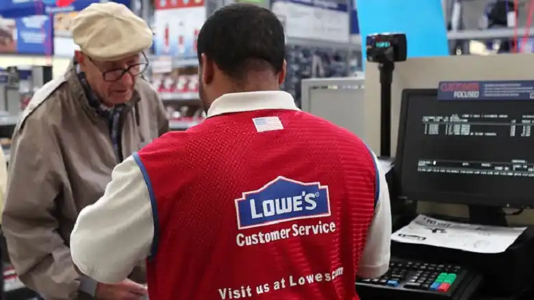 lowes starting pay in texas
